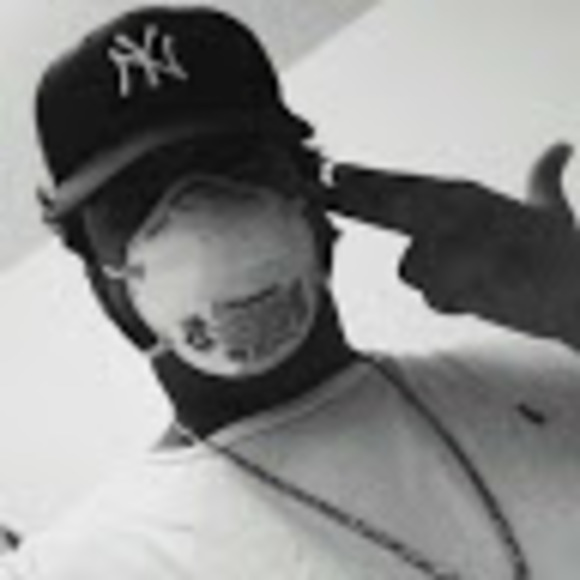 Meet your Posher, Yakk - Picture 1 of 1